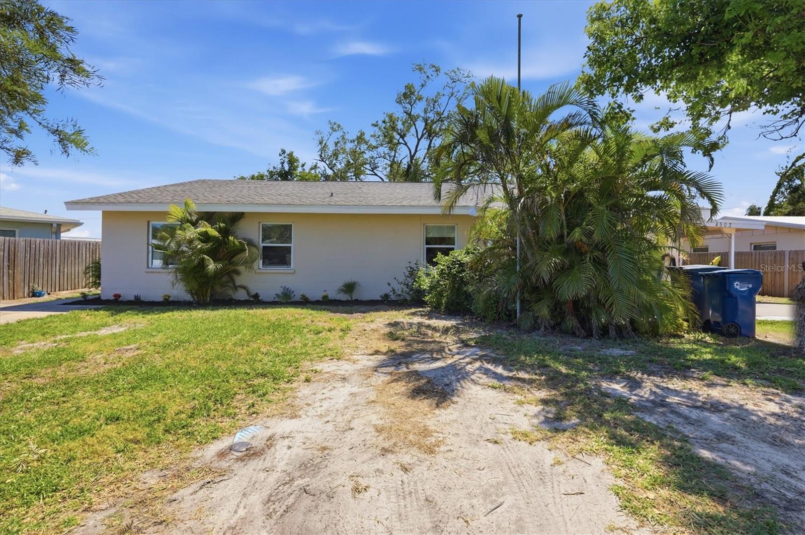 ALCONA ESTATES - Residential Income