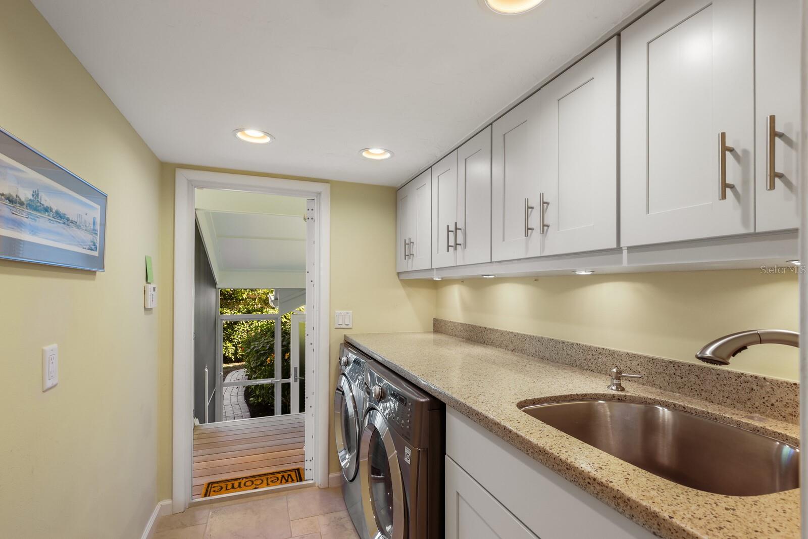 BIRD KEY - Residential