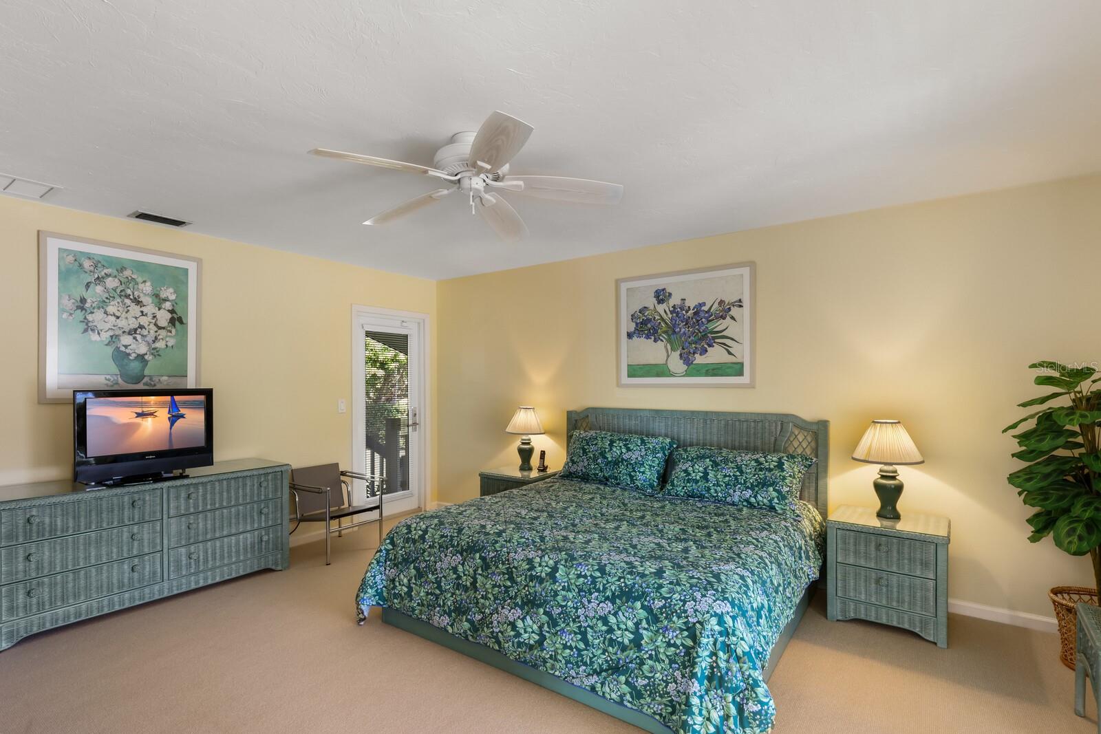 BIRD KEY - Residential