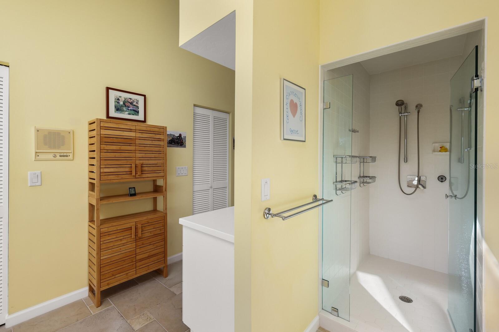 BIRD KEY - Residential