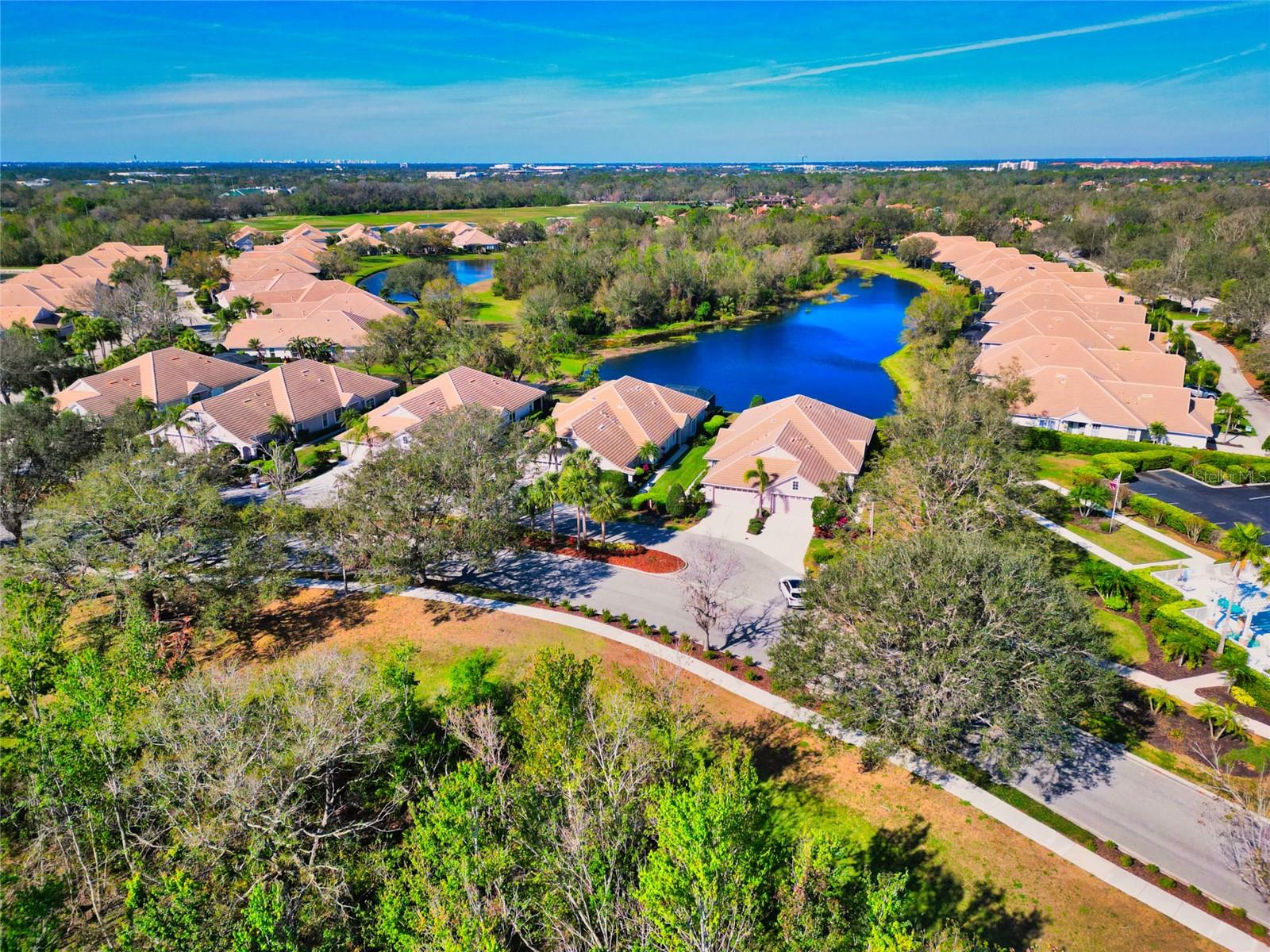 LAKEWOOD RANCH COUNTRY CLUB VILLAGE H - Residential