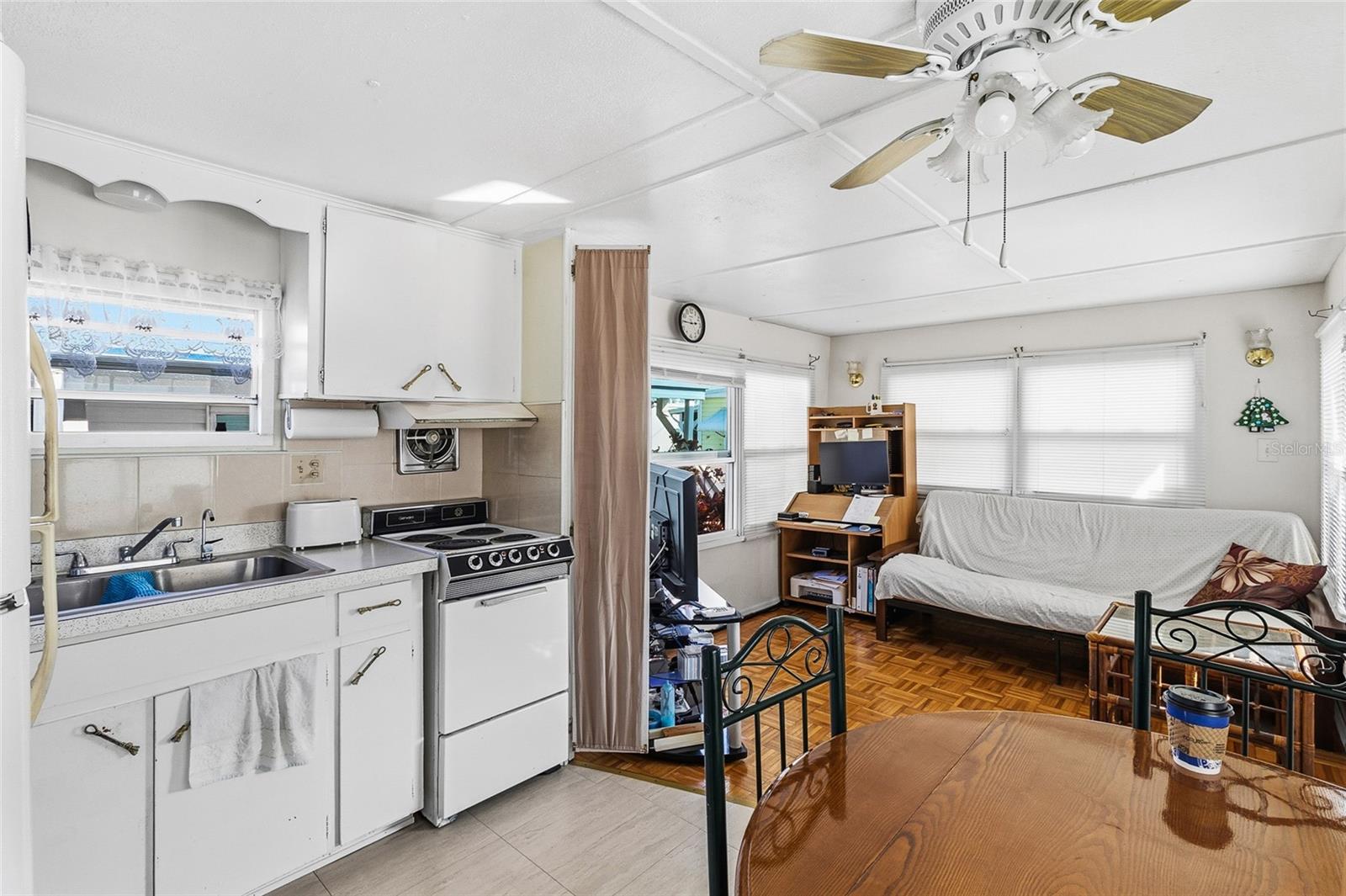 OASIS MOBILE HOME PARK UNREC - Residential