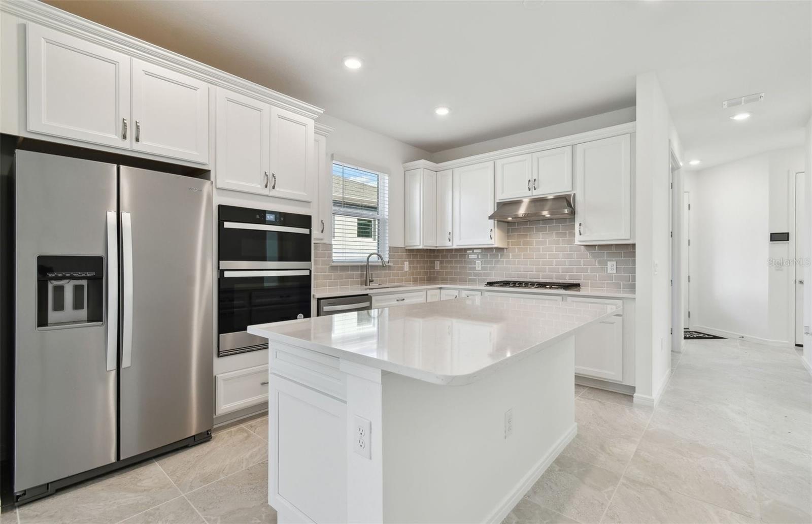 9421 BALLASTER POINTE LOOP