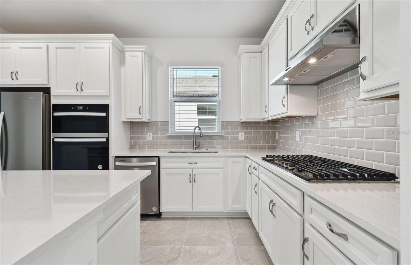 9421 BALLASTER POINTE LOOP
