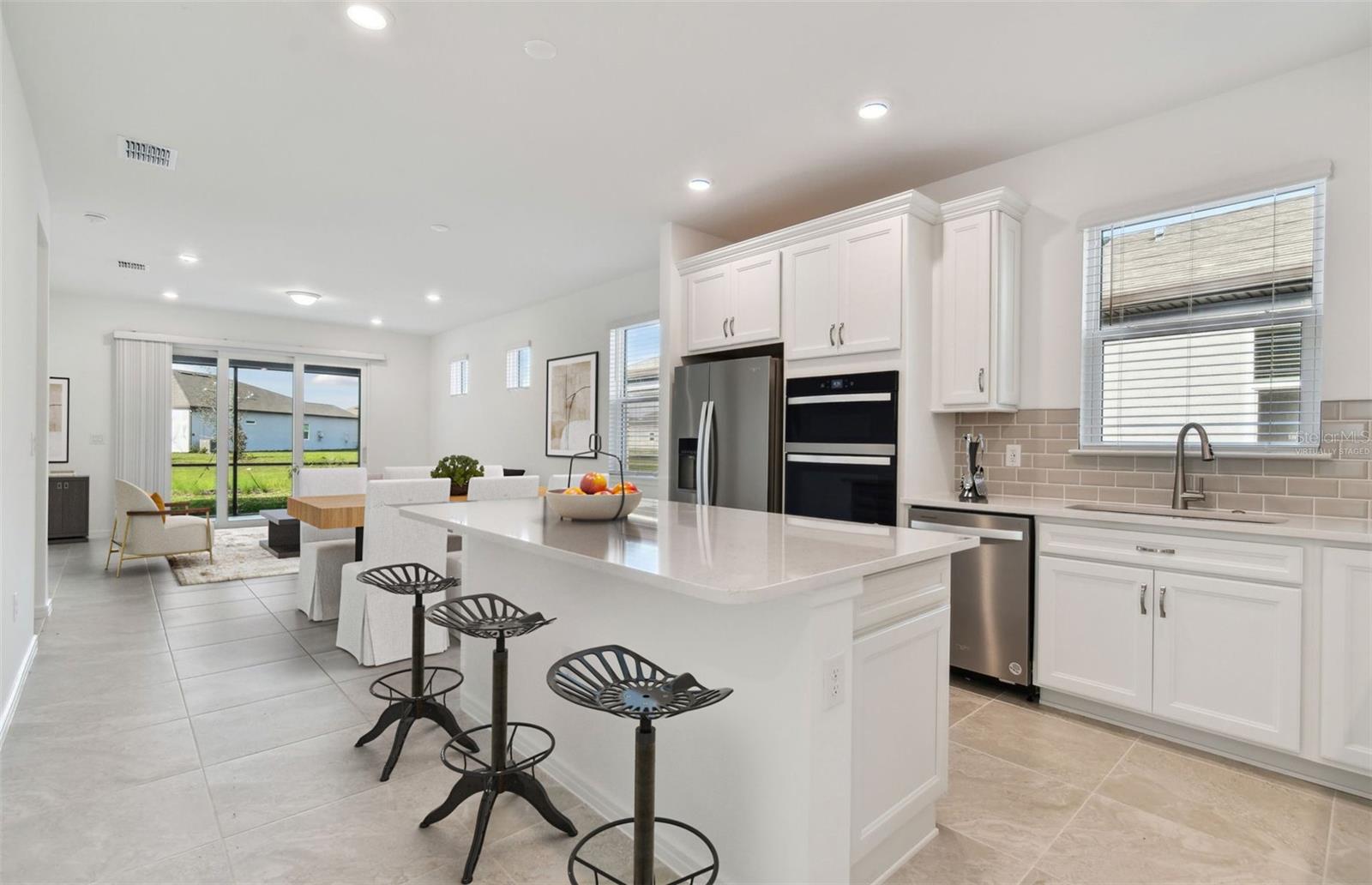 9421 BALLASTER POINTE LOOP