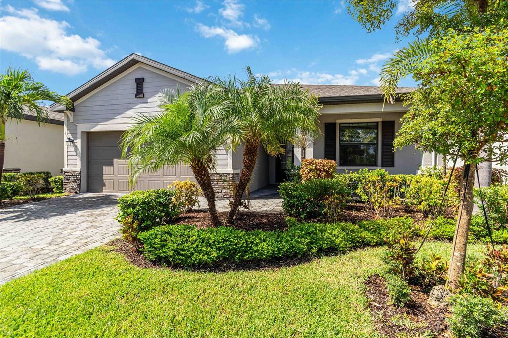 Photo of 11150 Balfour Street, Venice, FL 34293 (MLS # N6139895)