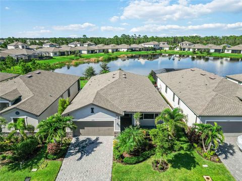 Photo of 11150 Balfour Street, Venice, FL 34293 (MLS # N6139895)