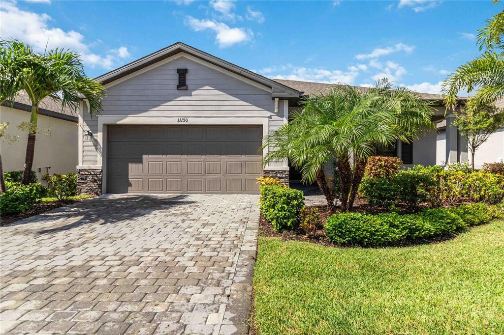 Photo of 11150 Balfour Street, Venice, FL 34293 (MLS # N6139895)