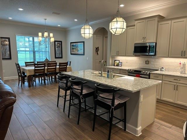 5111 DISMUKE DRIVE