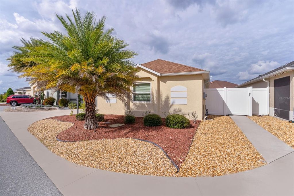 Photo of 9179 SE 167th Ford Street, The Villages, FL 32162 (MLS # G5104986)