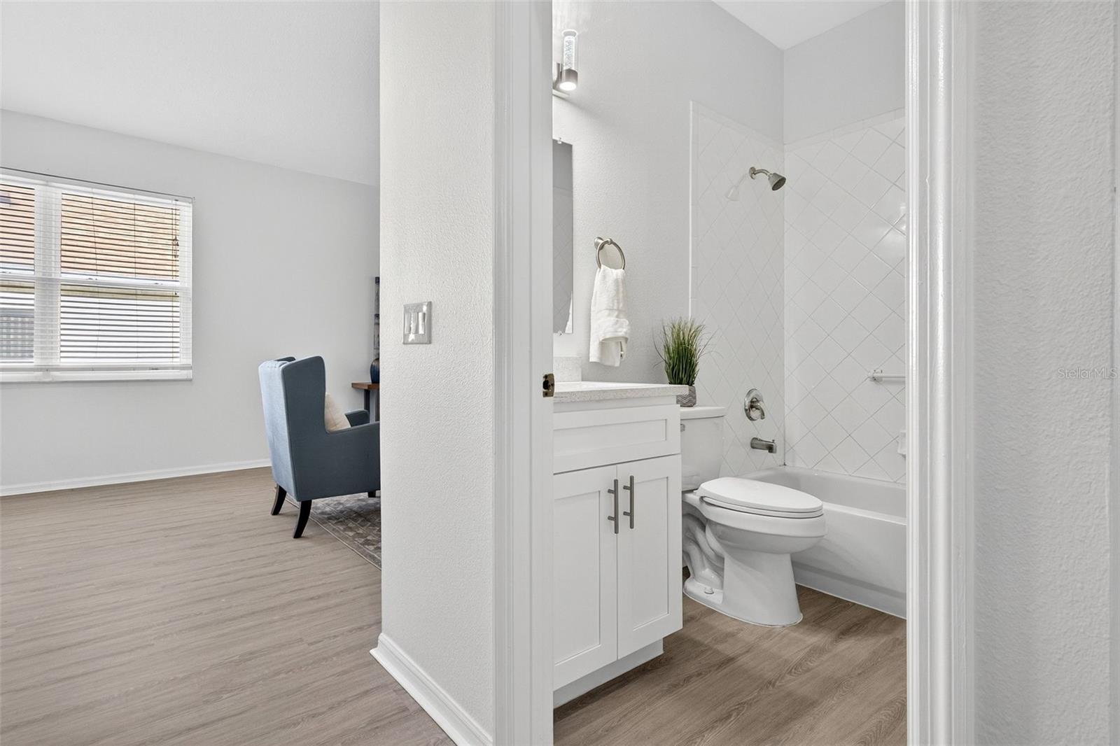 CLERMONT SUMMIT GREENS PH 02B LT 01 BEING - Residential