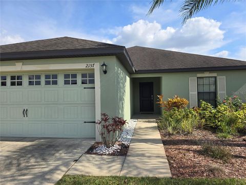 A home in LAKELAND