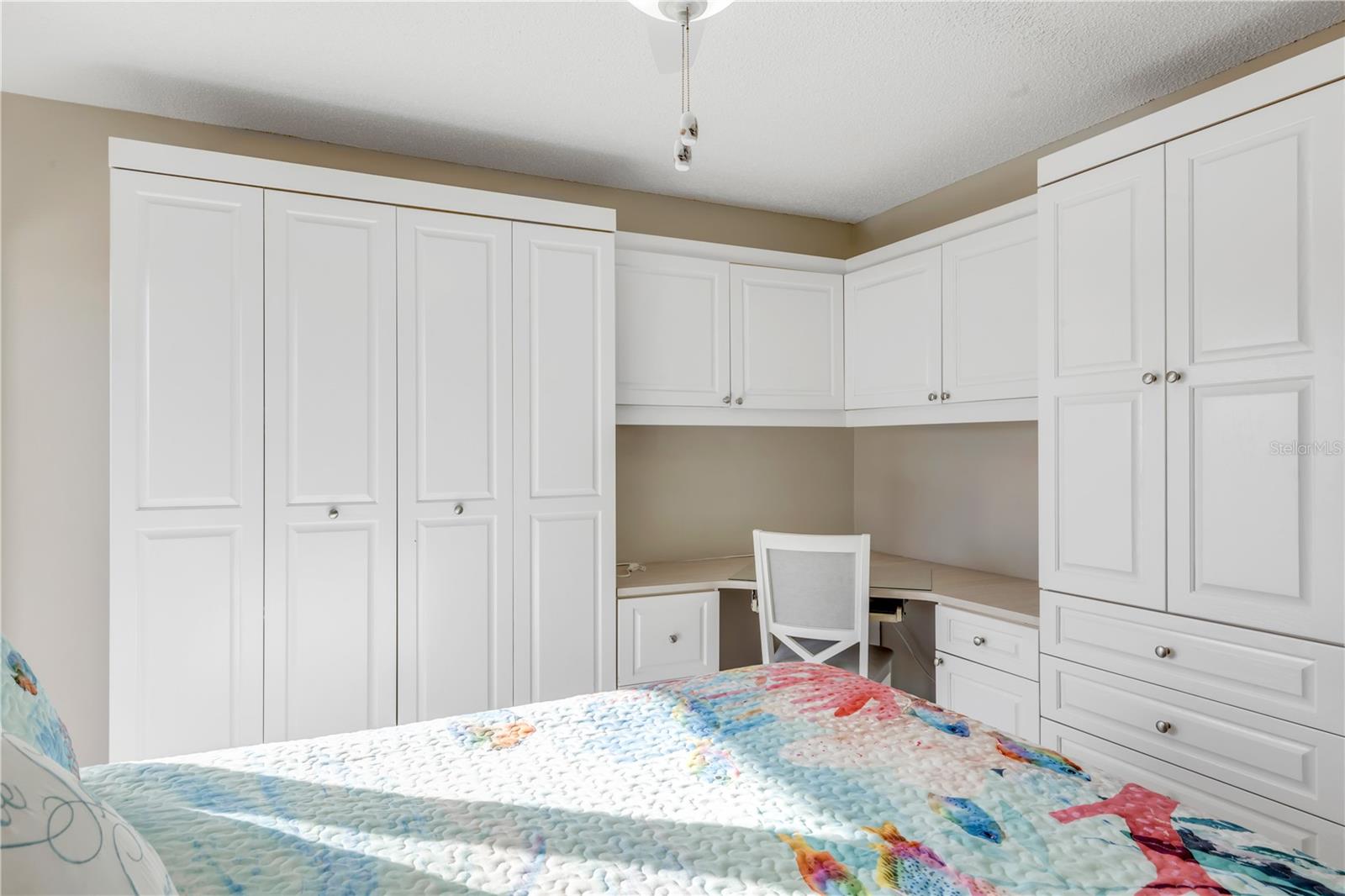 SEASCAPE TOWERS CONDO PH 01 - Residential