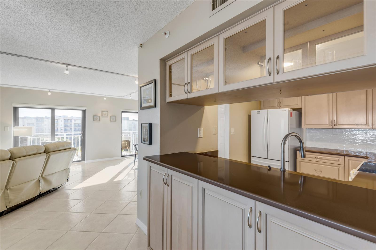 SEASCAPE TOWERS CONDO PH 01 - Residential