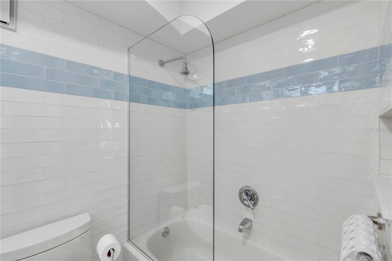 SEASCAPE TOWERS CONDO PH 01 - Residential