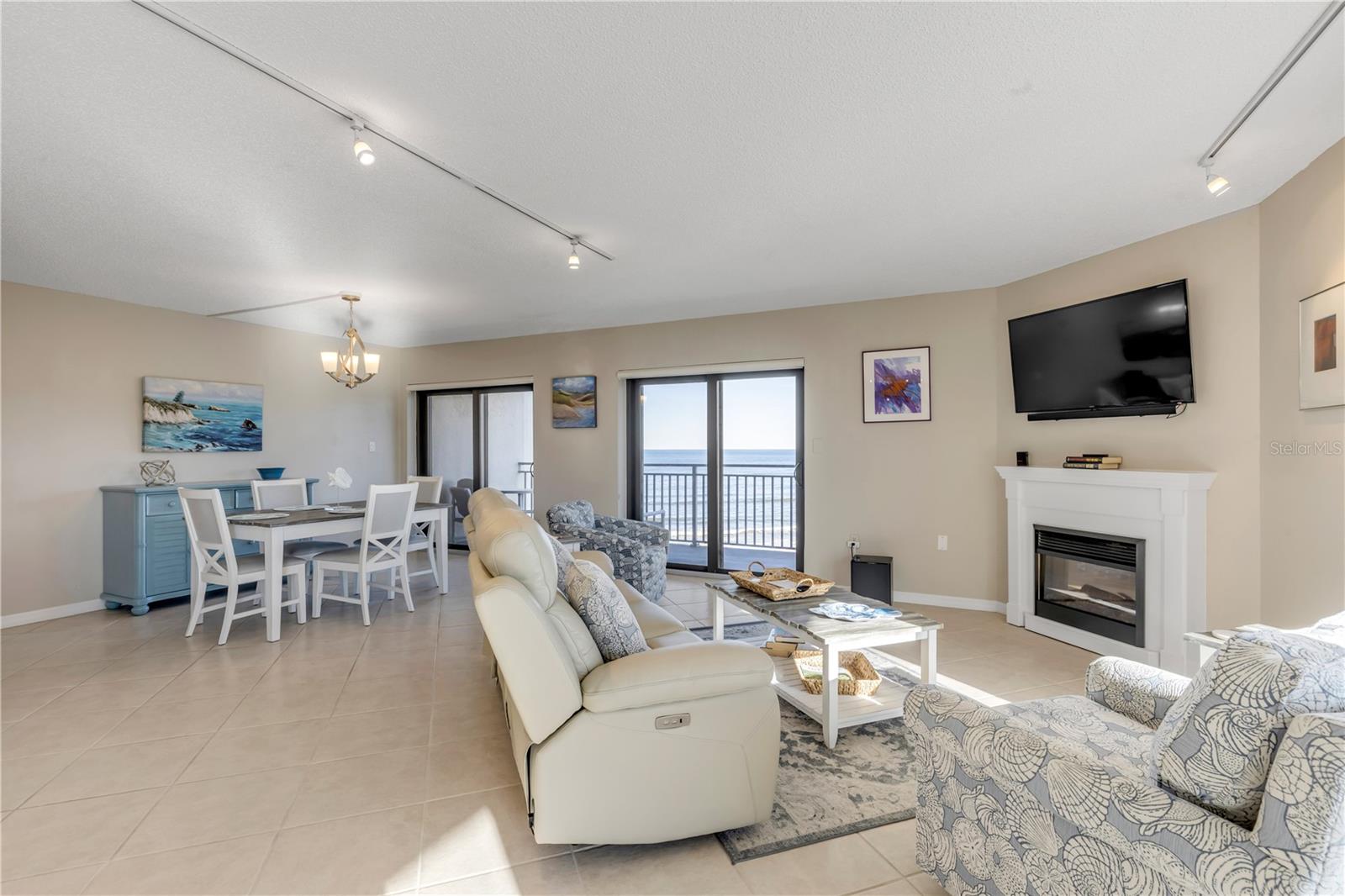 SEASCAPE TOWERS CONDO PH 01 - Residential