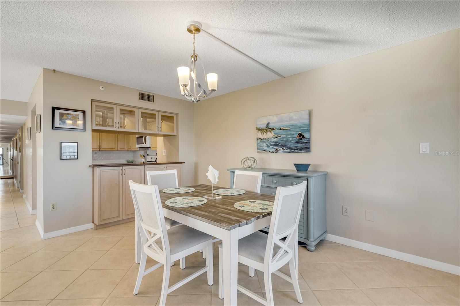 SEASCAPE TOWERS CONDO PH 01 - Residential