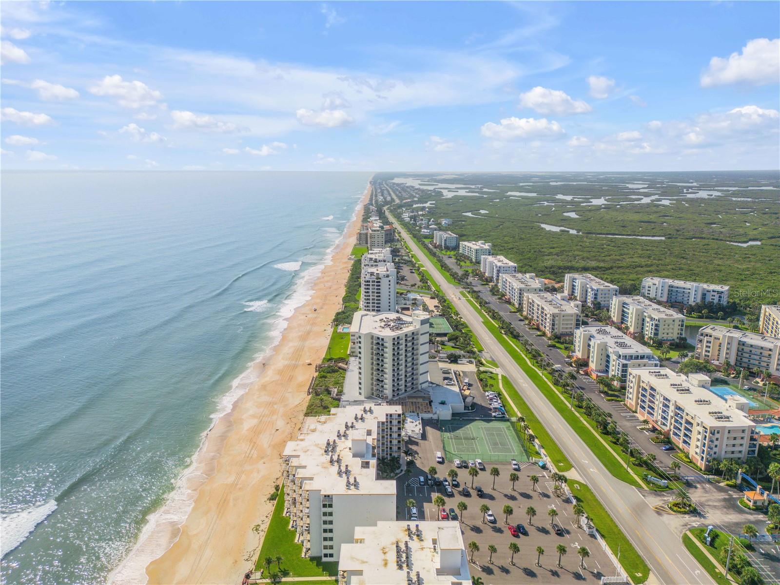 SEASCAPE TOWERS CONDO PH 01 - Residential