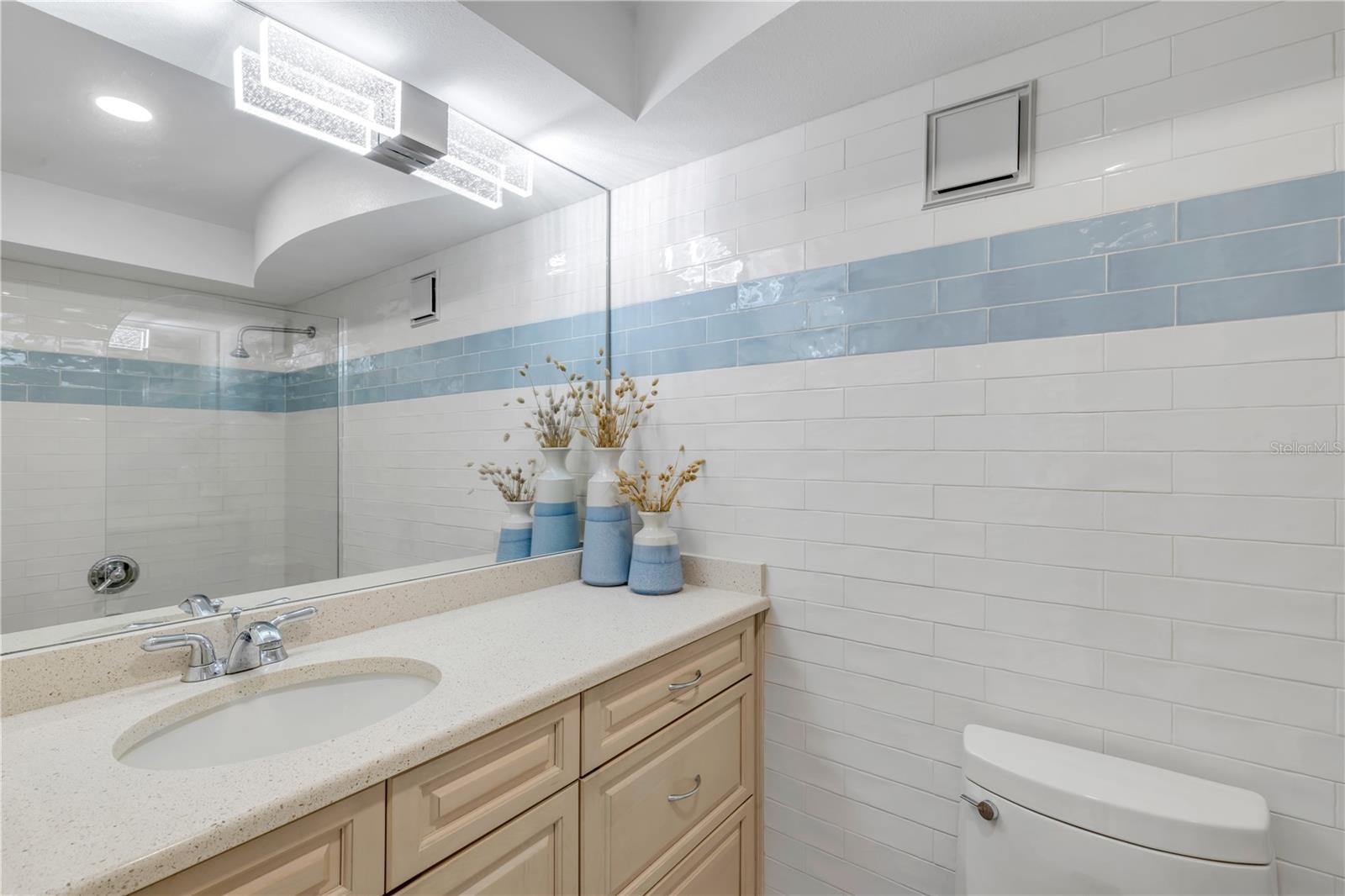 SEASCAPE TOWERS CONDO PH 01 - Residential