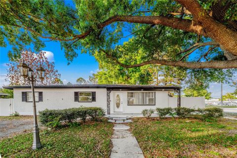 Photo of 545 N Terrace Drive, Brandon, FL 33510 (MLS # TB8491260)