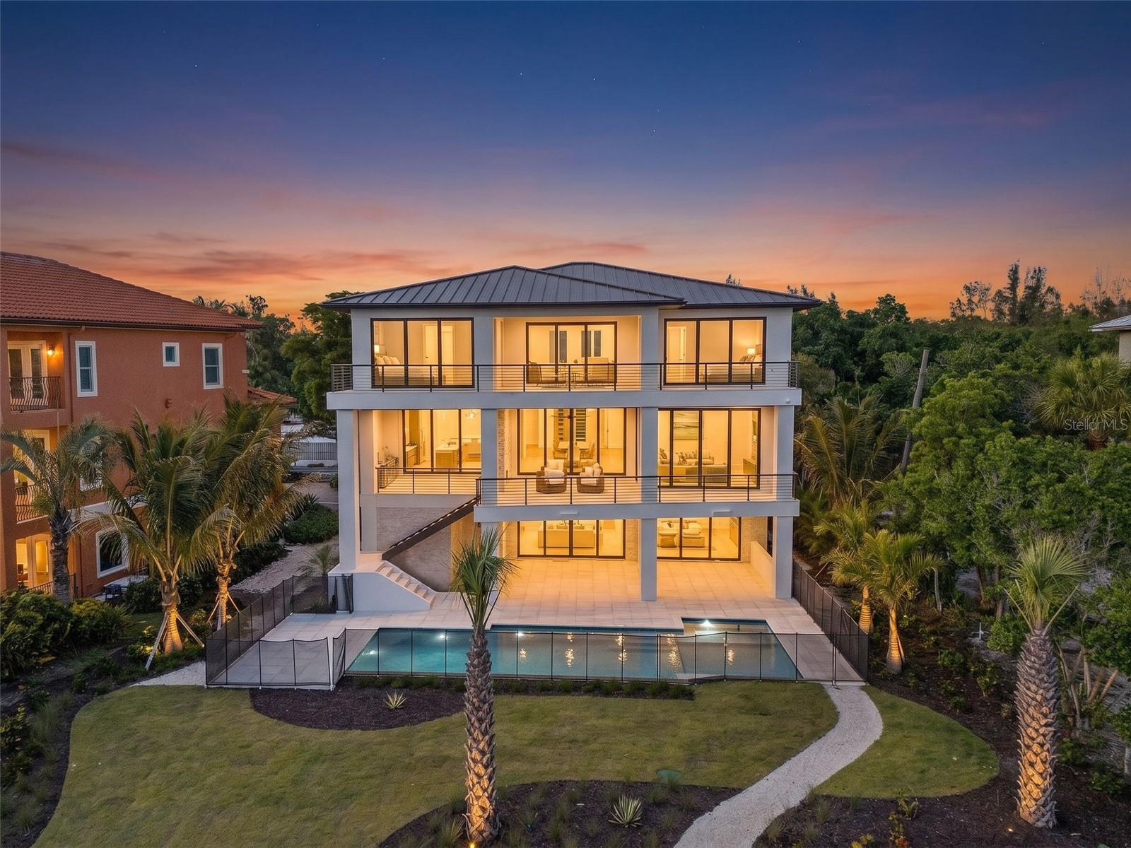 WHITE BEACH FRUIT CO PROP - Residential
