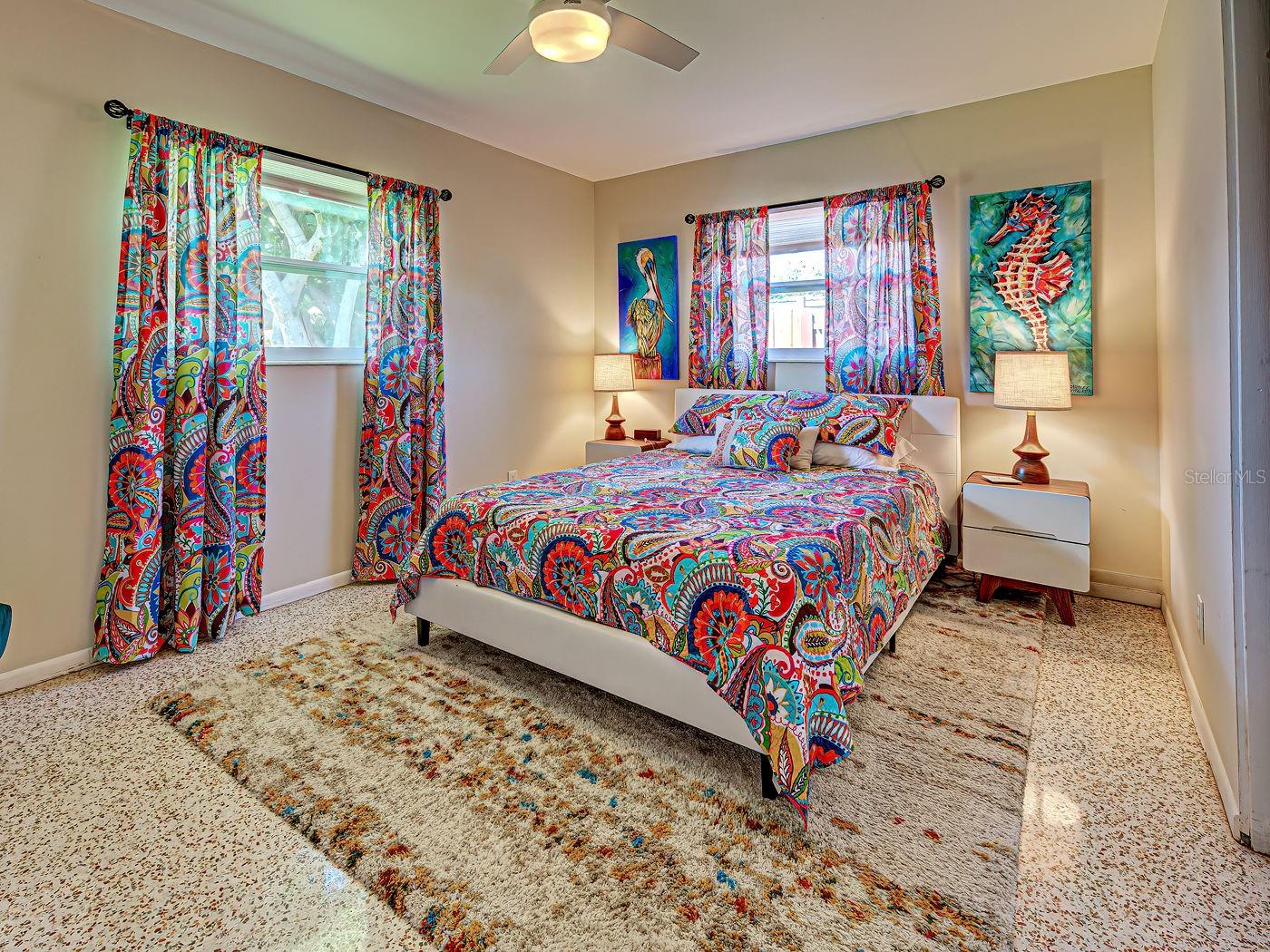 VENICE GARDENS - Residential Lease