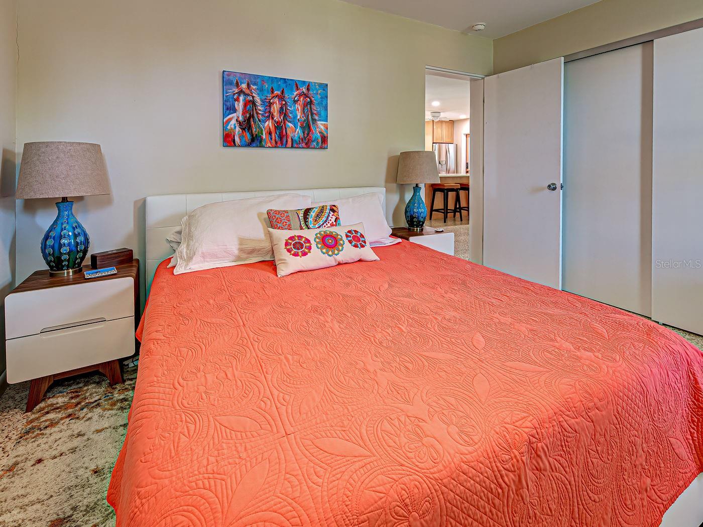 VENICE GARDENS - Residential Lease