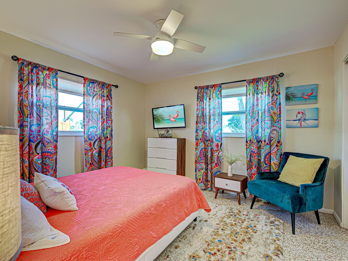 VENICE GARDENS - Residential Lease