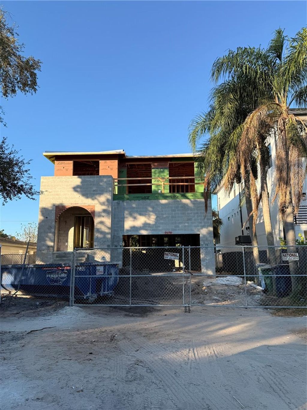 Photo of 502 E Davis Boulevard, Tampa, FL 33606 (MLS # TB8427905)