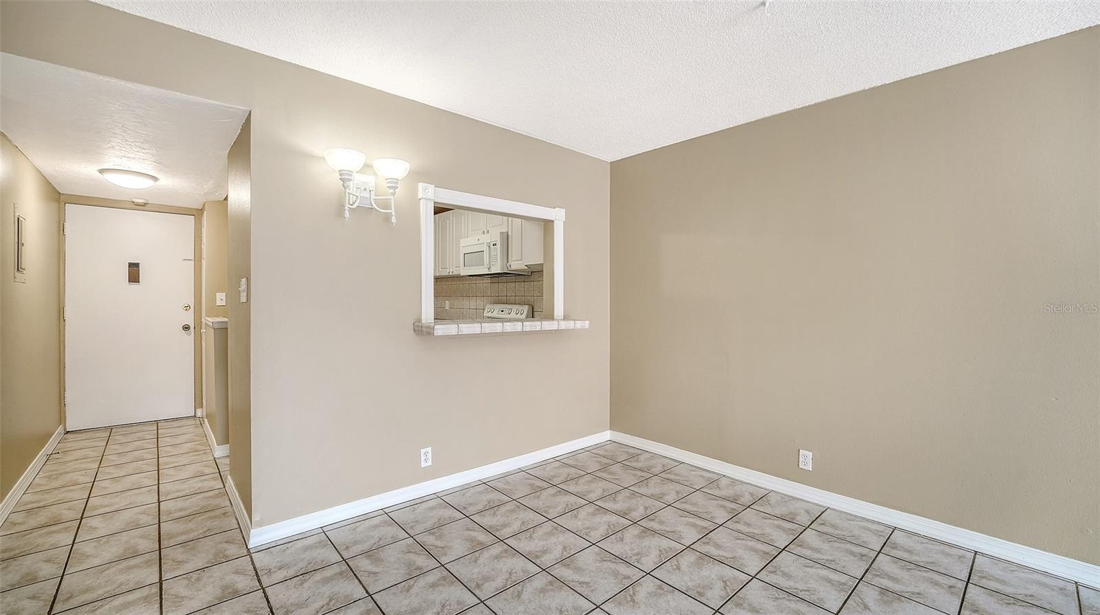2763 WOODGATE LANE 104