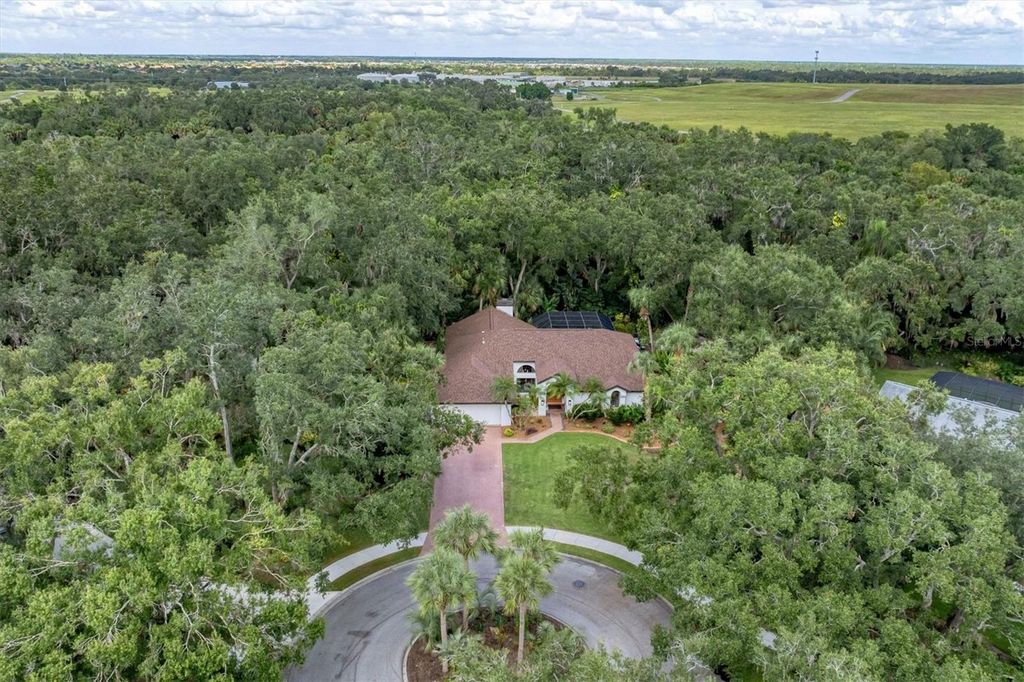 Photo of 8704 Misty Creek Drive, Sarasota, FL 34241 (MLS # A4668151)