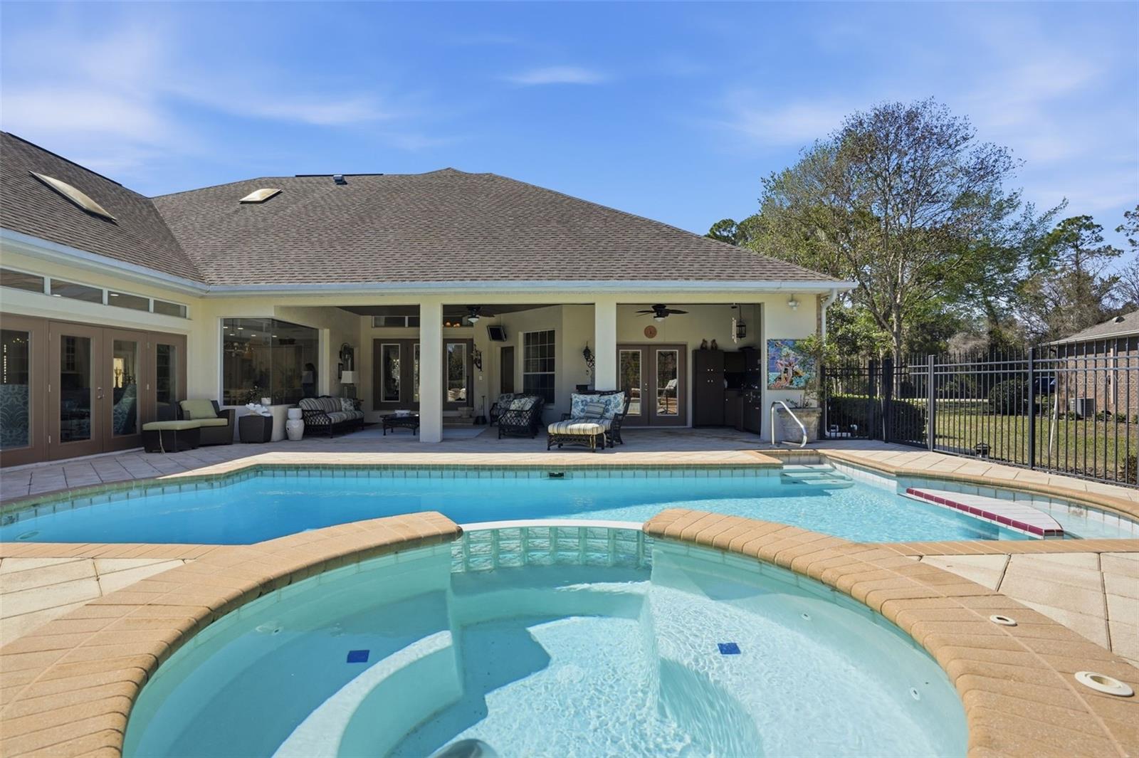 WATERS OF WEEKI WACHEE - Residential