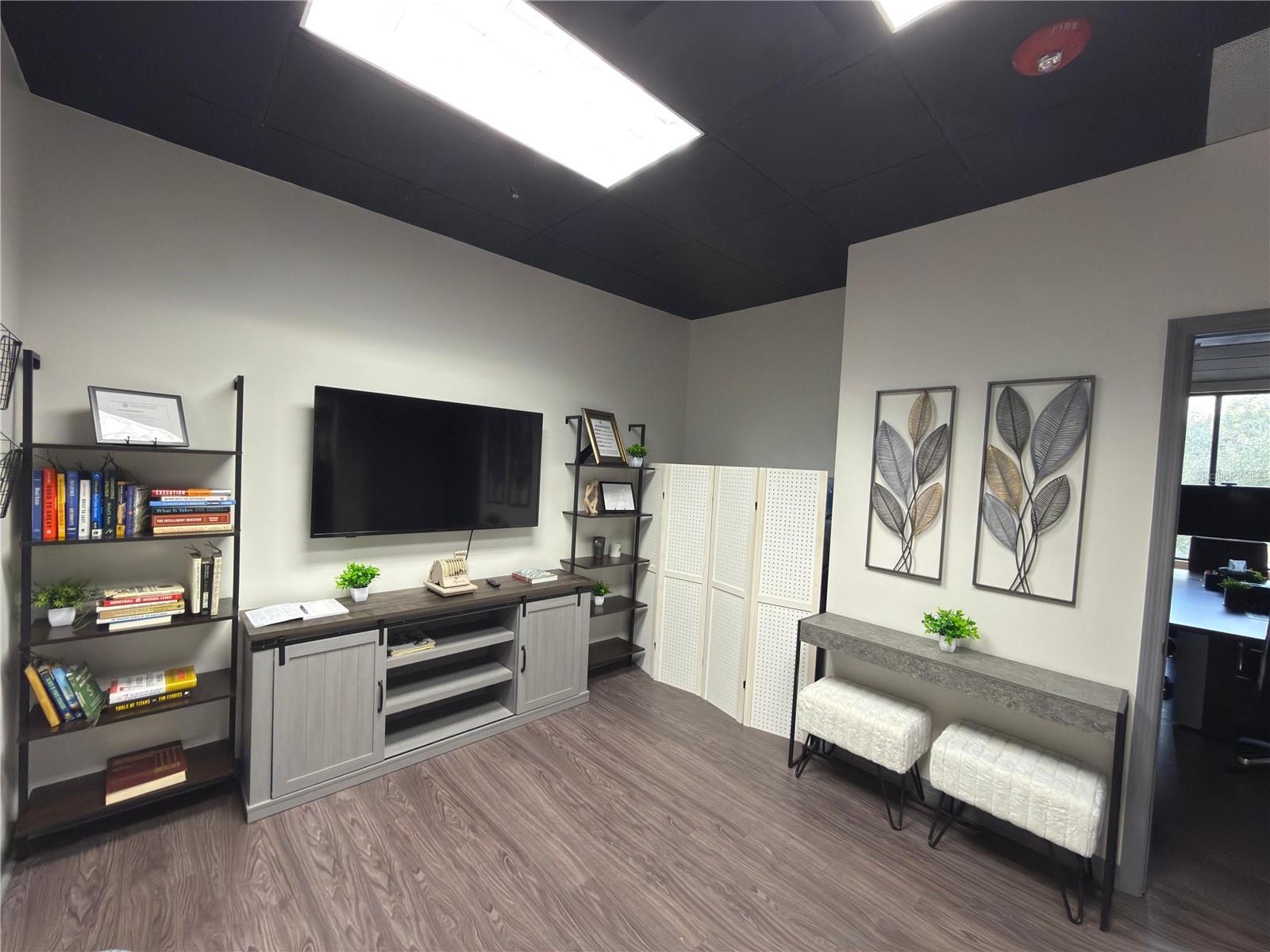 WINDERMERE BUS CENTER - Commercial Sale