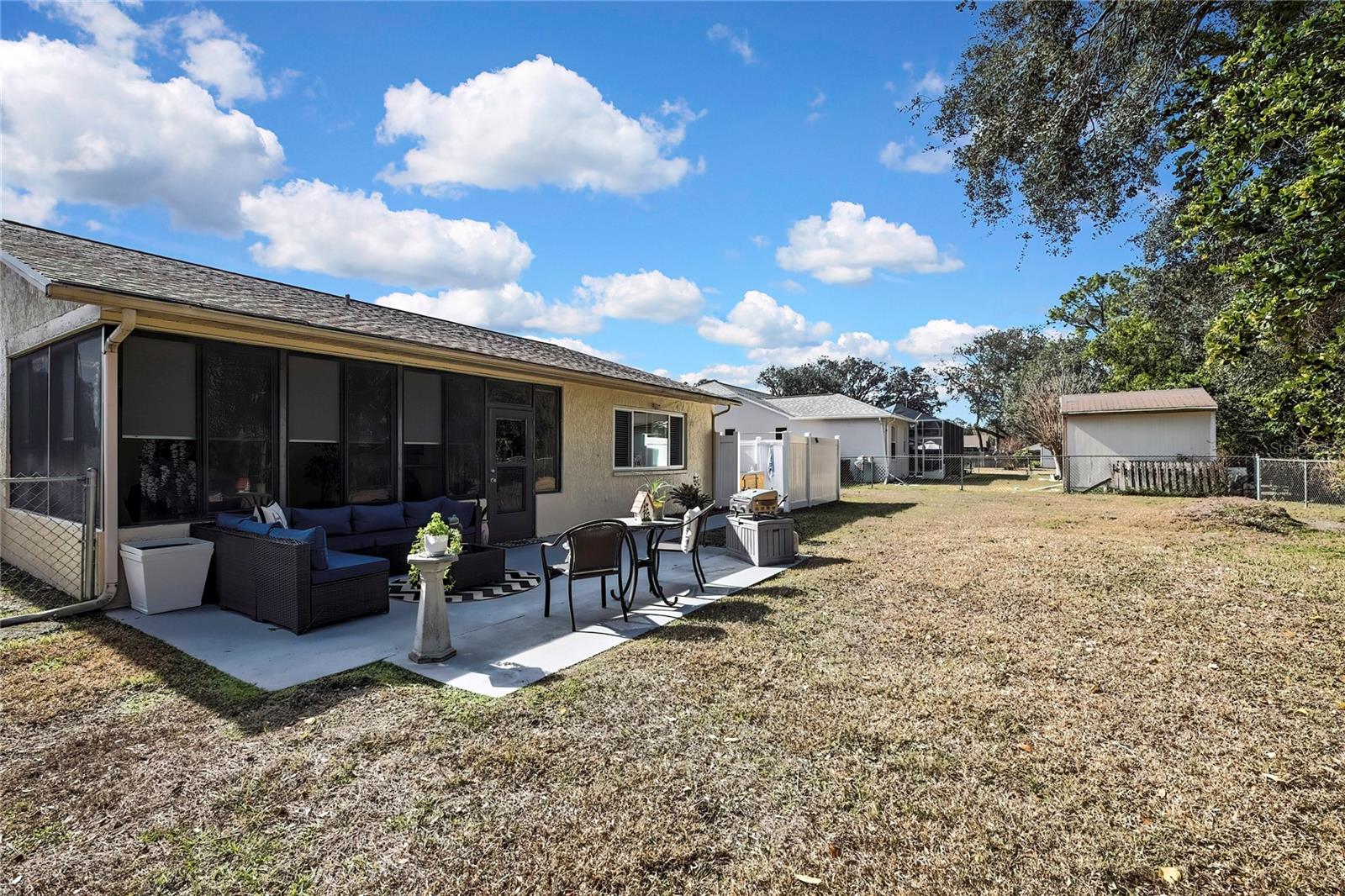 SPRING HILL - Residential