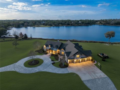 Photo of 22151 Lake Seneca Road, Eustis, FL 32736 (MLS # O6383050)