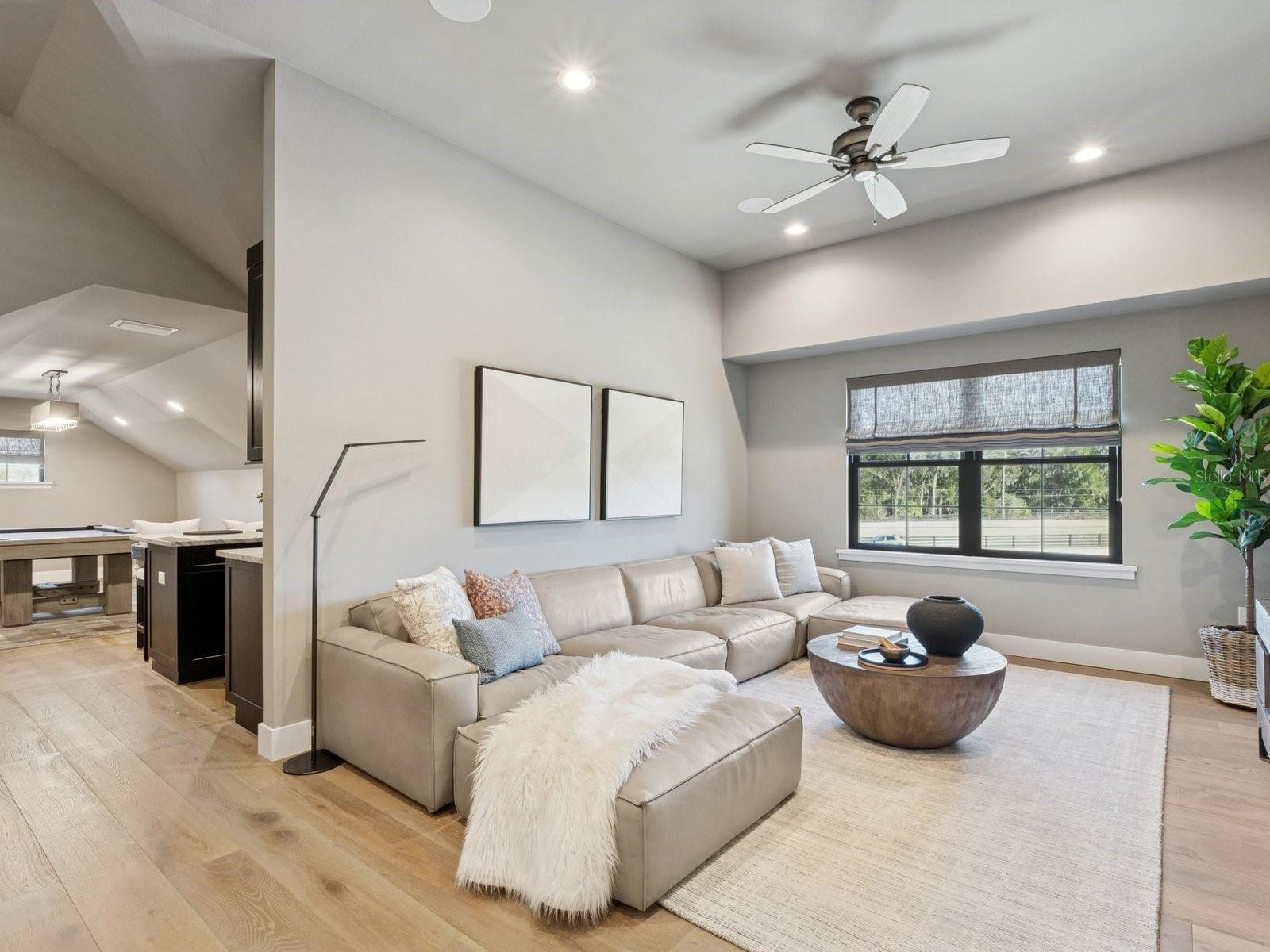 ACREAGE & UNREC - Residential