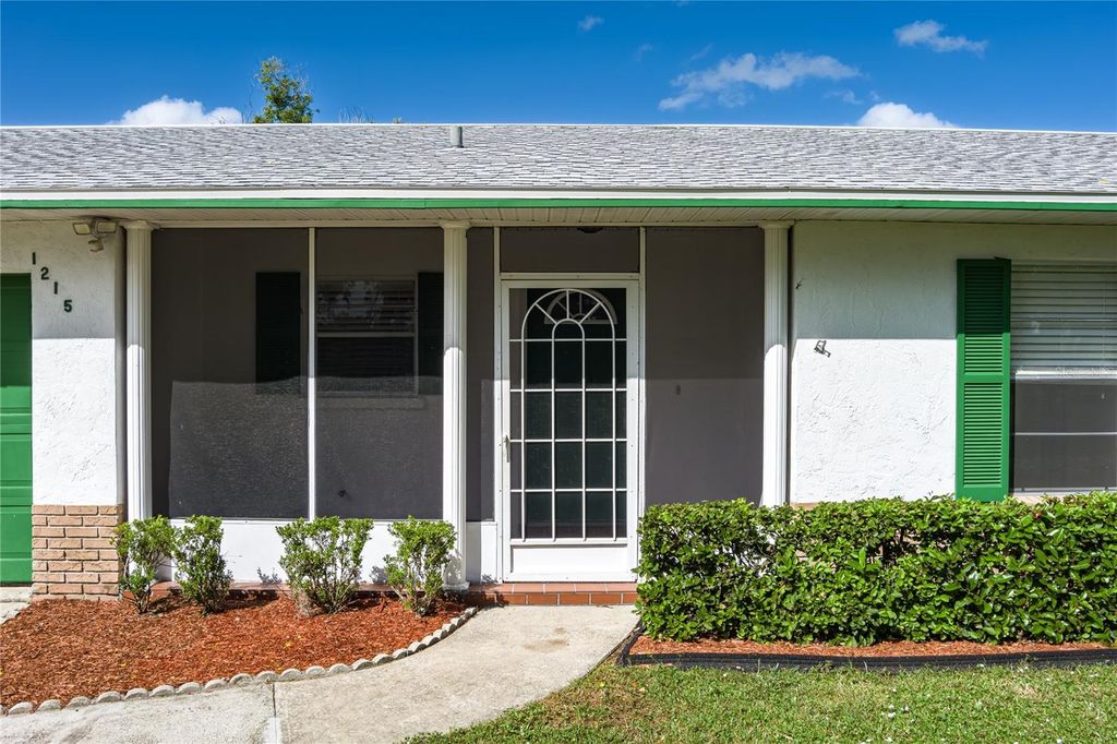 Photo of 1215 20th Avenue W, Palmetto, FL 34221 (MLS # A4664617)