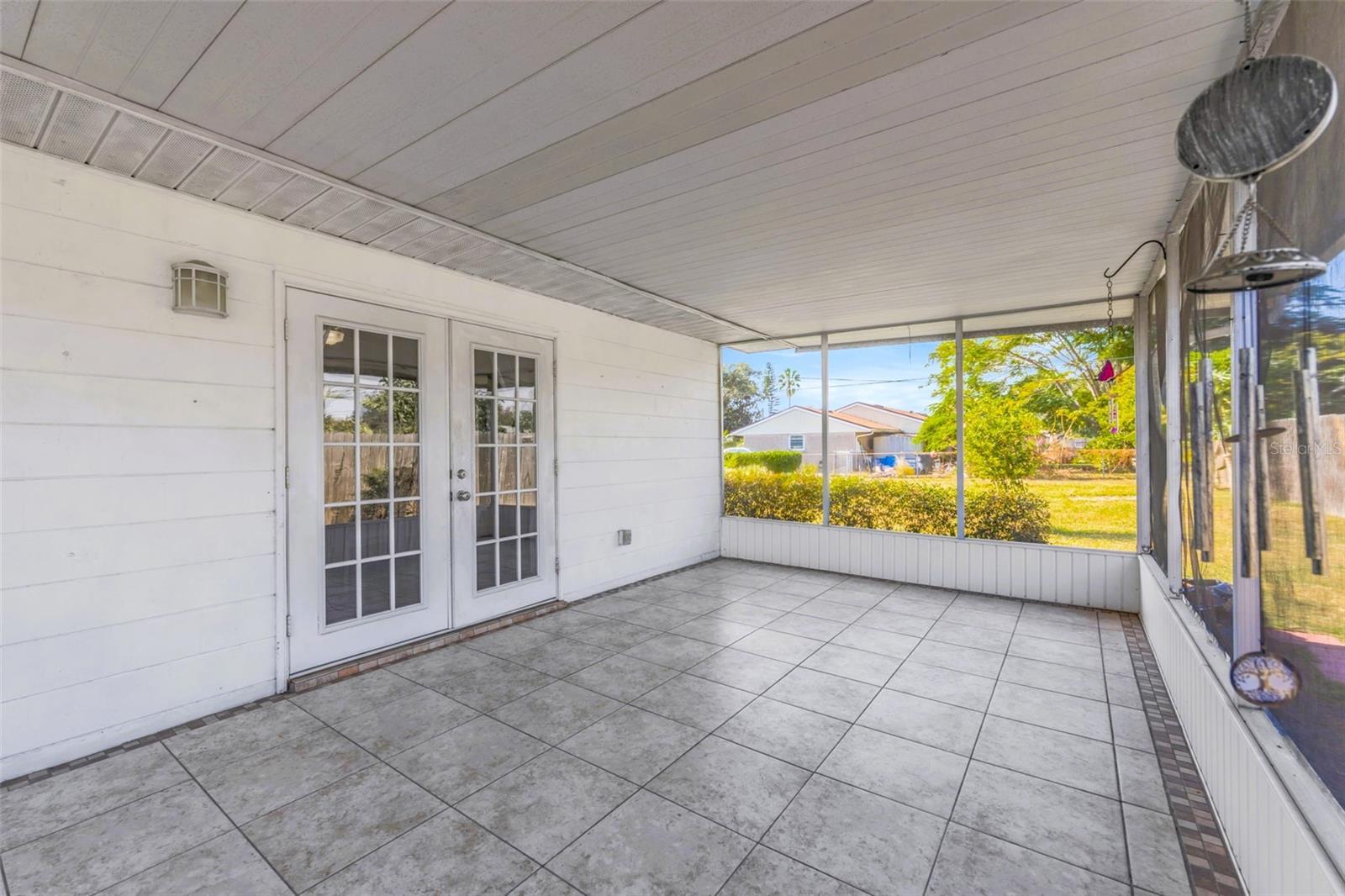 EXECUTIVE ESTATES - Residential