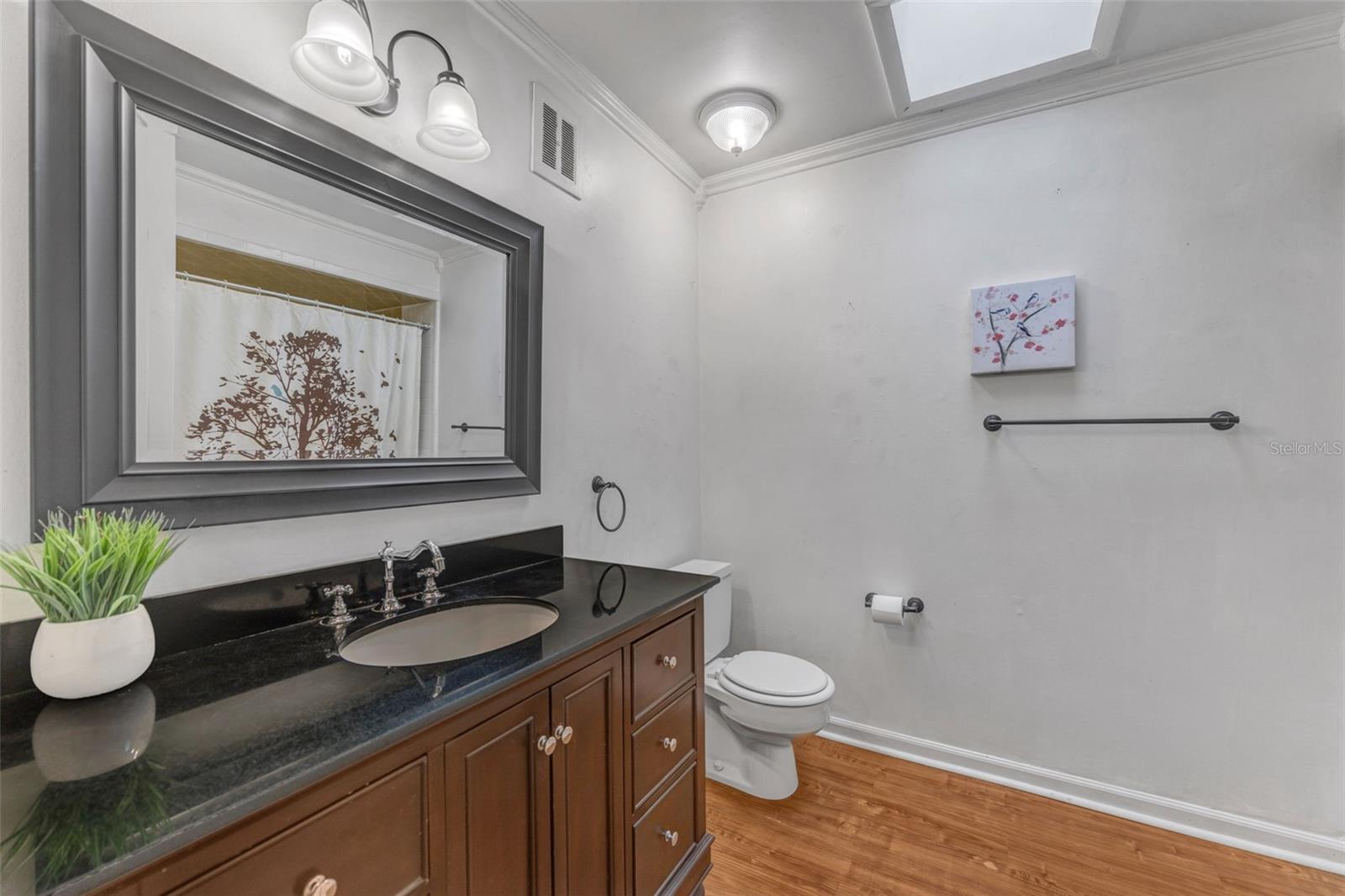 EXECUTIVE ESTATES - Residential