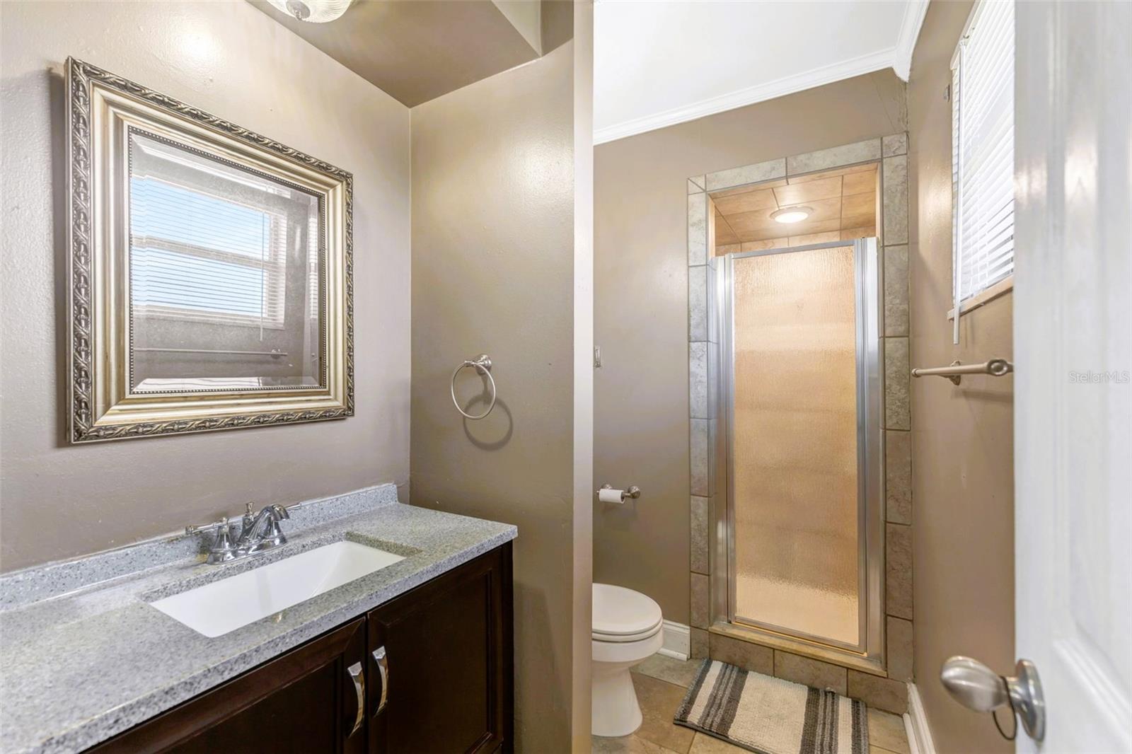 EXECUTIVE ESTATES - Residential