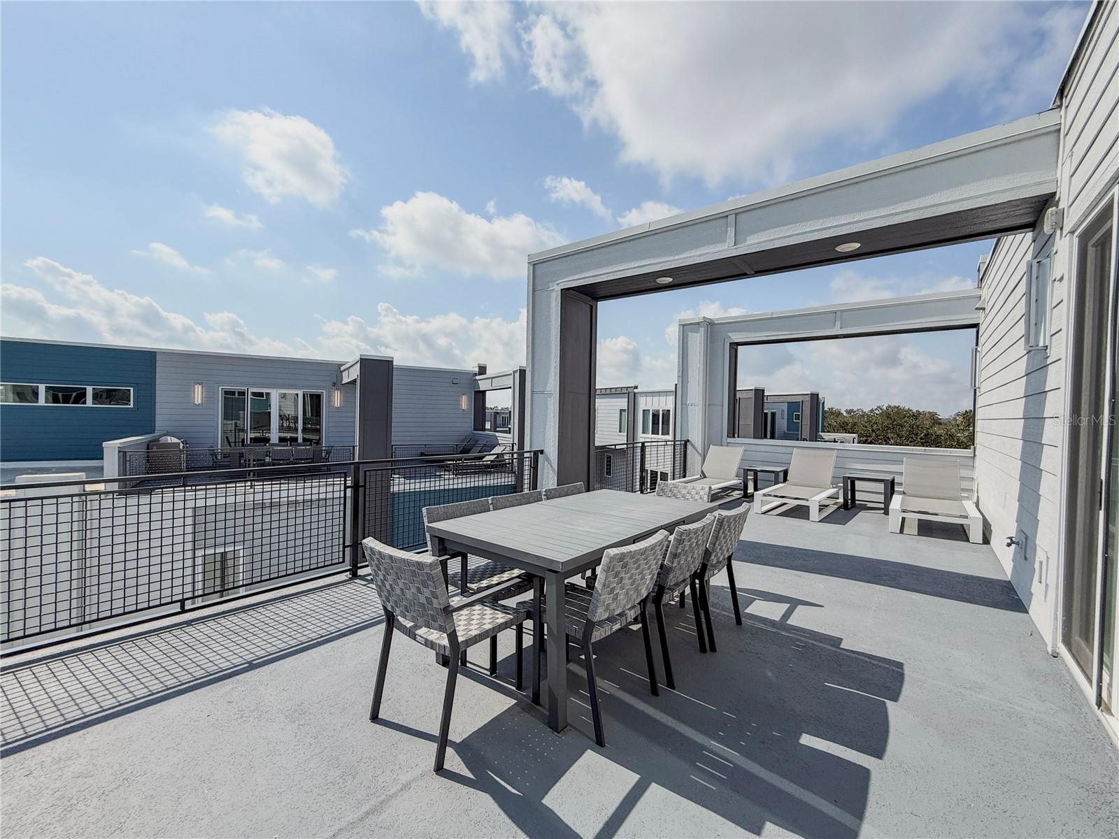 SPECTRUM AT REUNION CONDO PH 7A & 7B - Residential