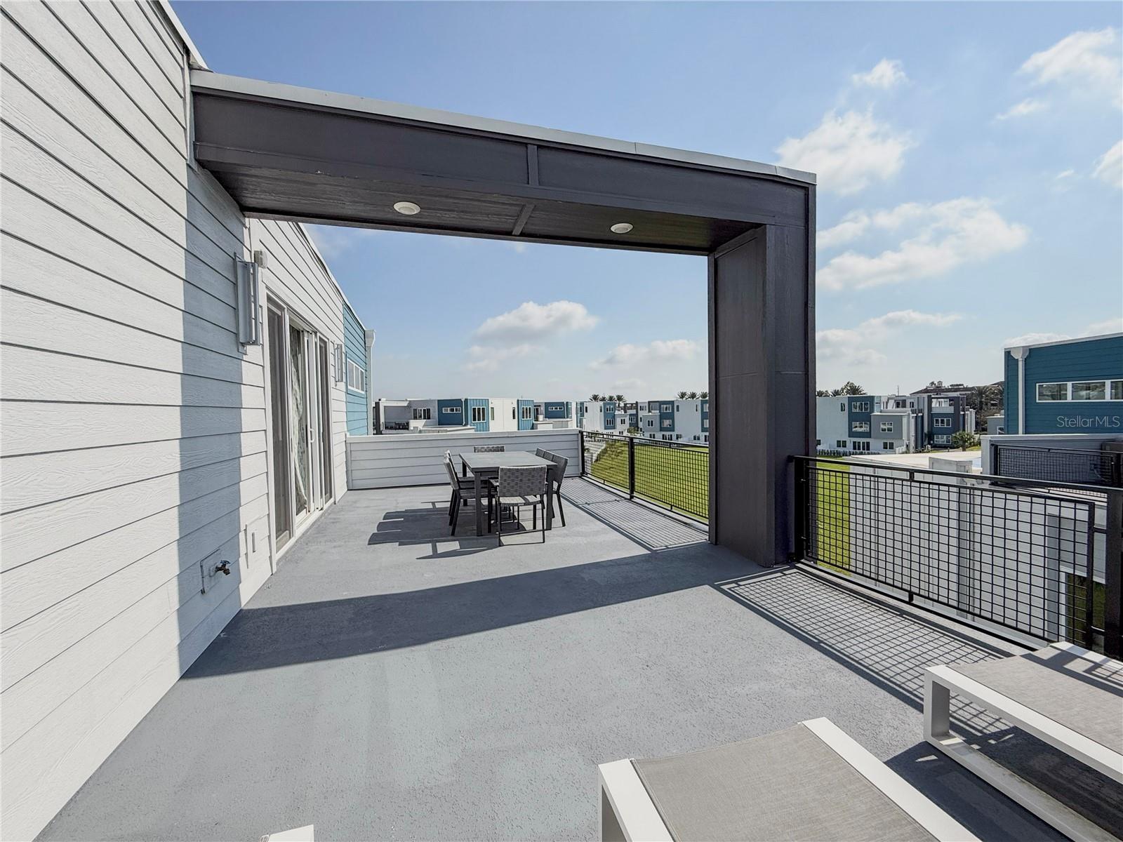 SPECTRUM AT REUNION CONDO PH 7A & 7B - Residential