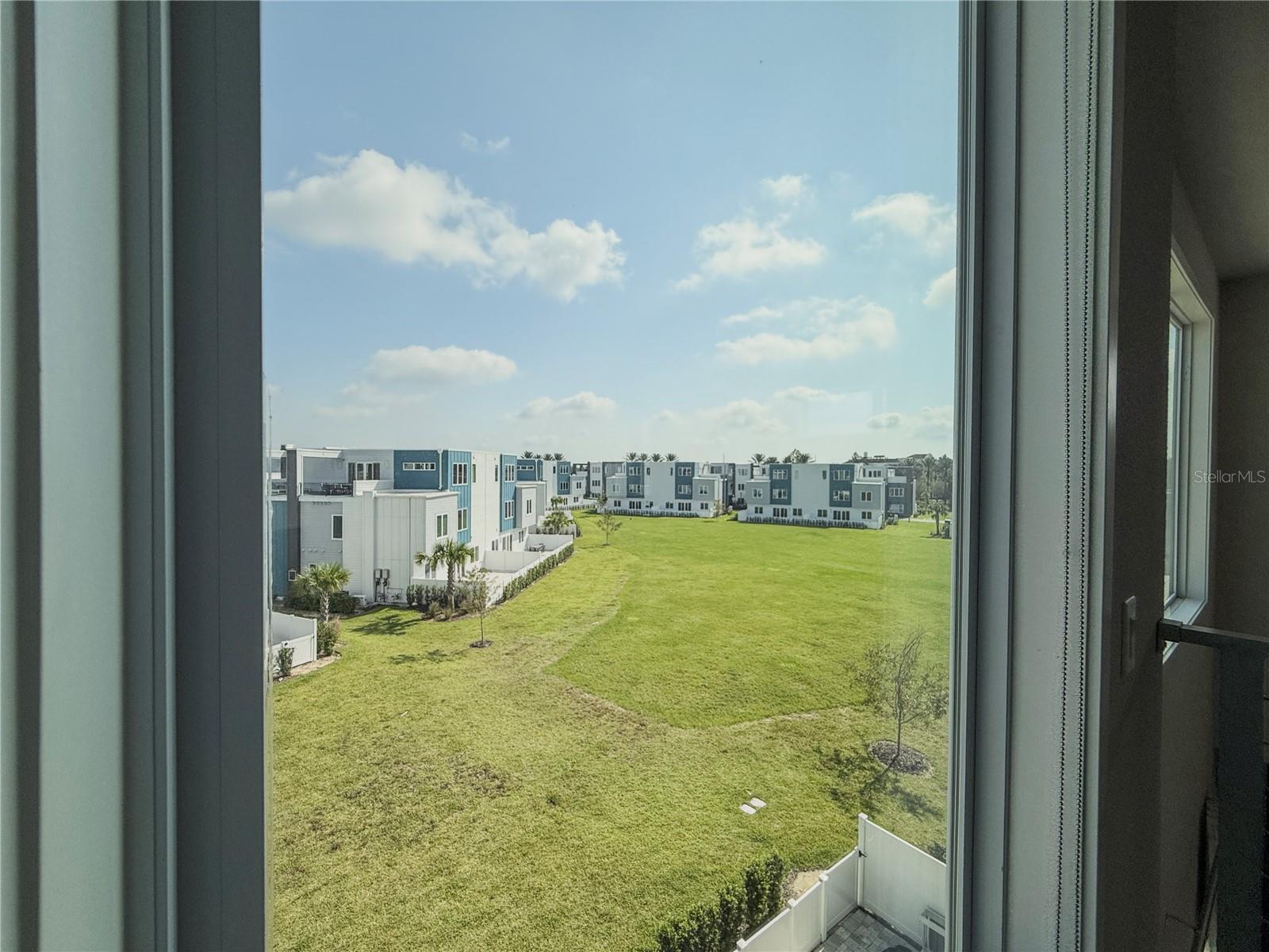 SPECTRUM AT REUNION CONDO PH 7A & 7B - Residential