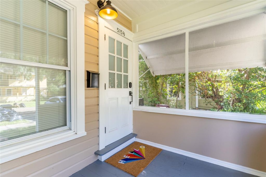 Photo of 515 Daniels Avenue, Orlando, FL 32801 (MLS # O6375136)