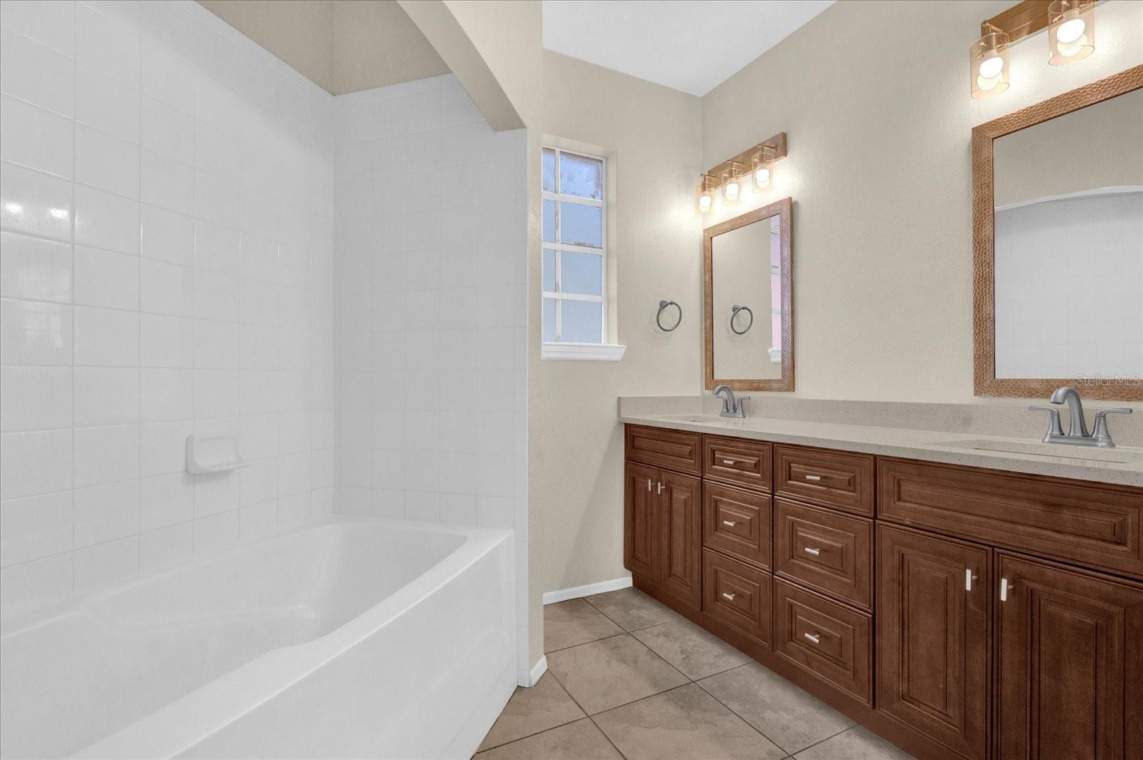 NOTTING HILL A CONDO - Residential Lease