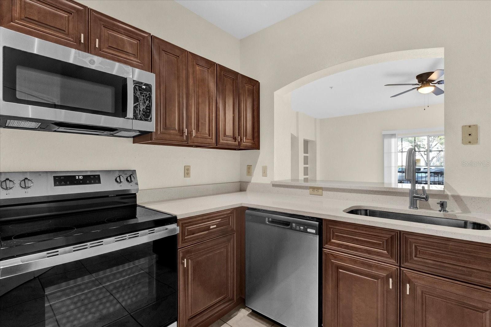 NOTTING HILL A CONDO - Residential Lease