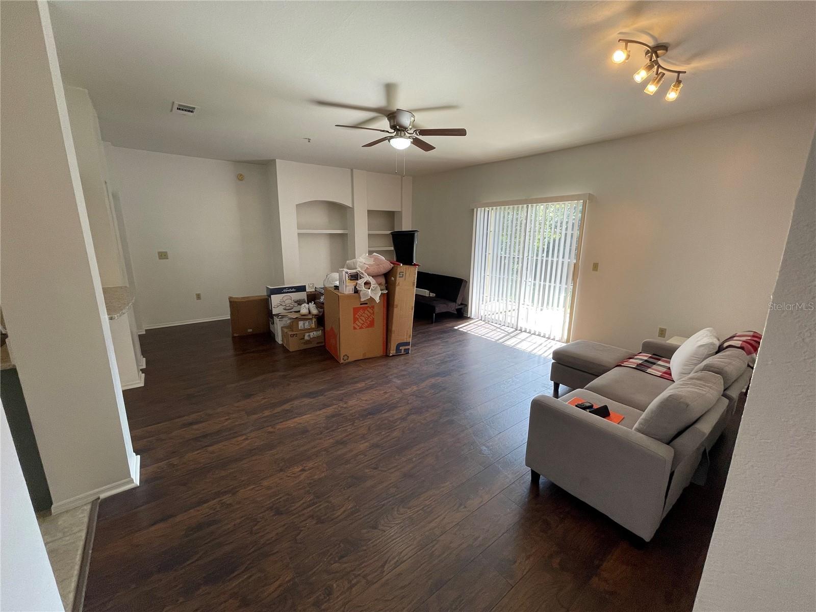 NOTTING HILL A CONDO - Residential Lease