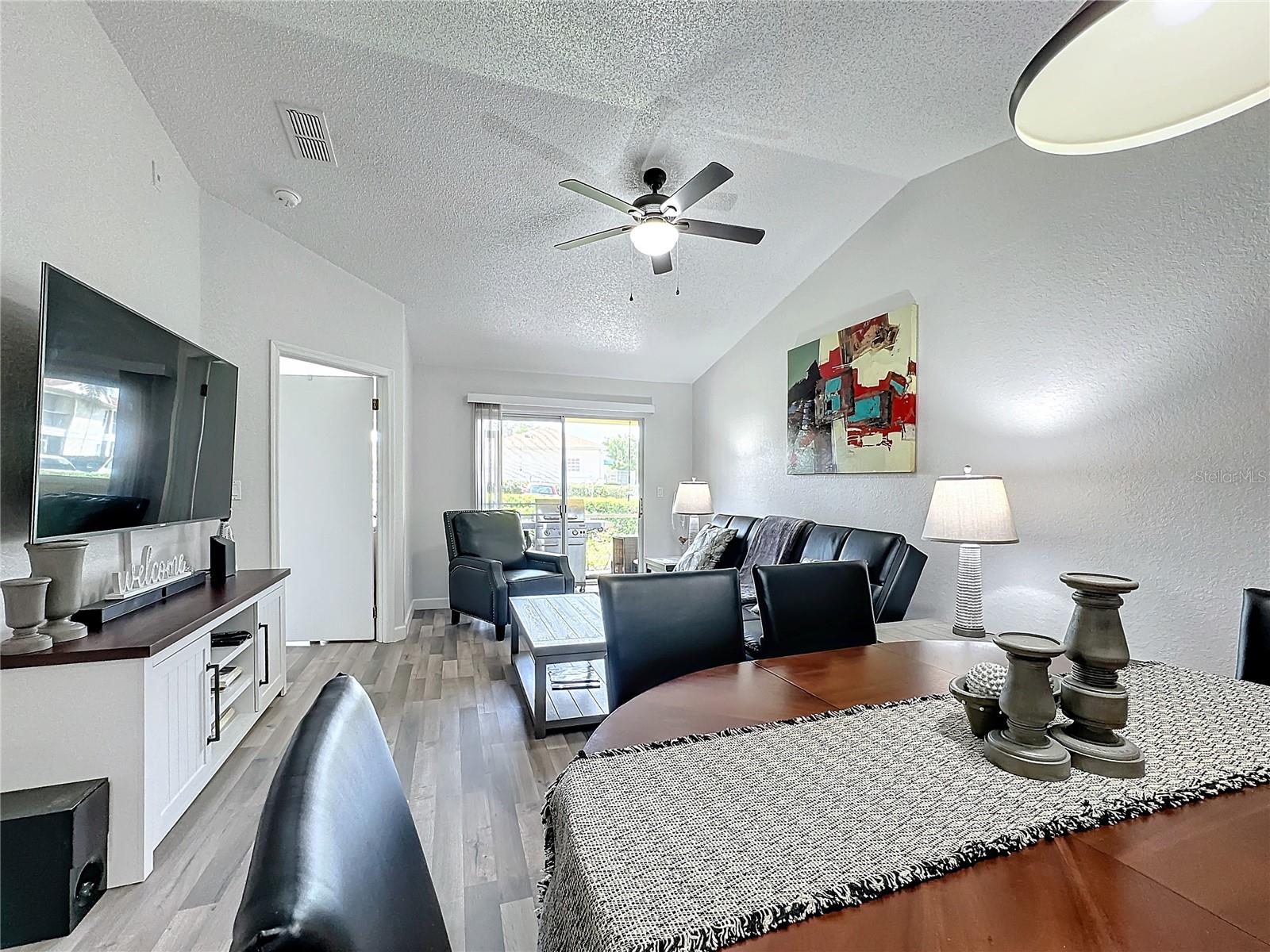 GRAND PALMS - Residential