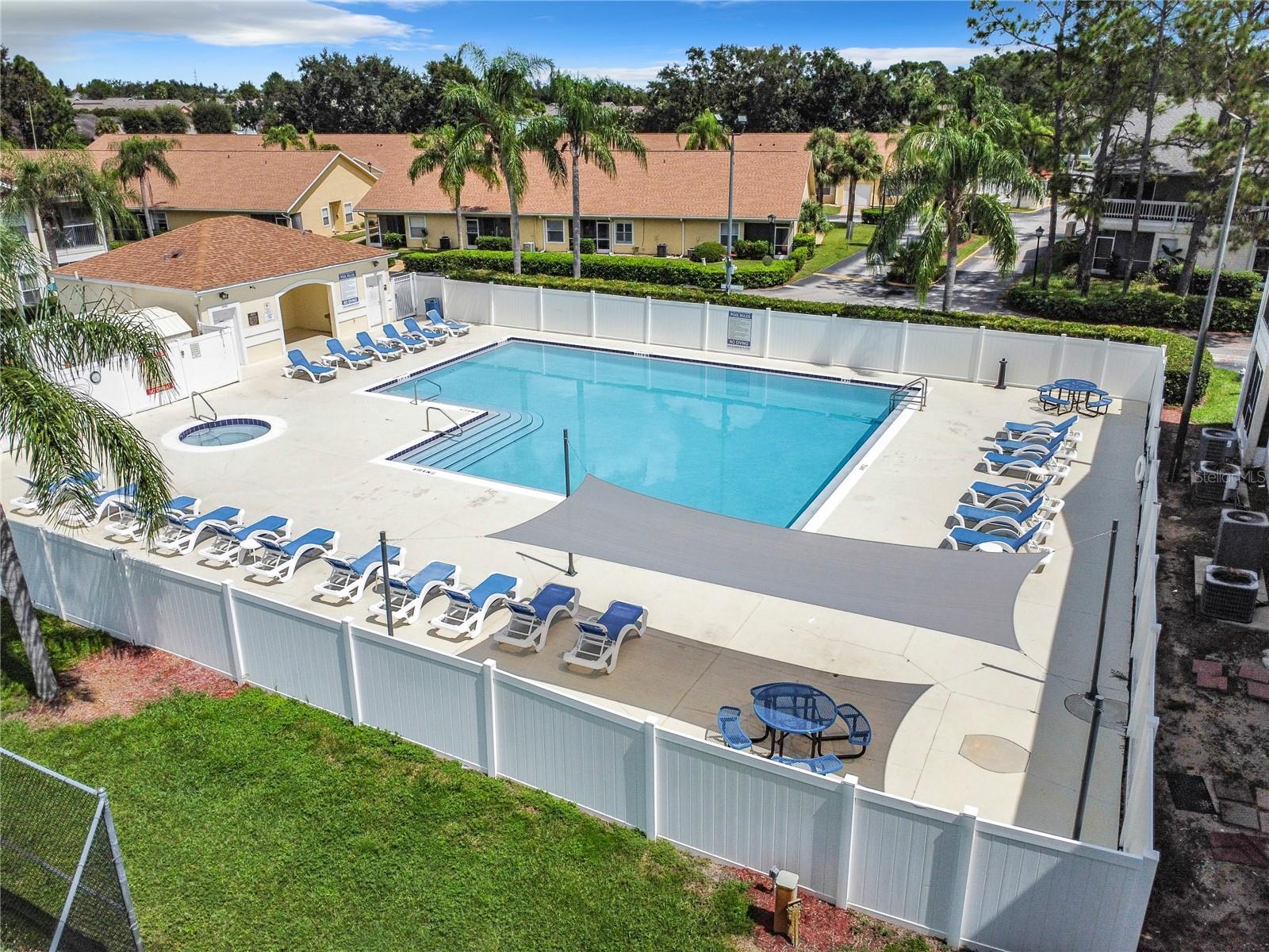 GRAND PALMS - Residential