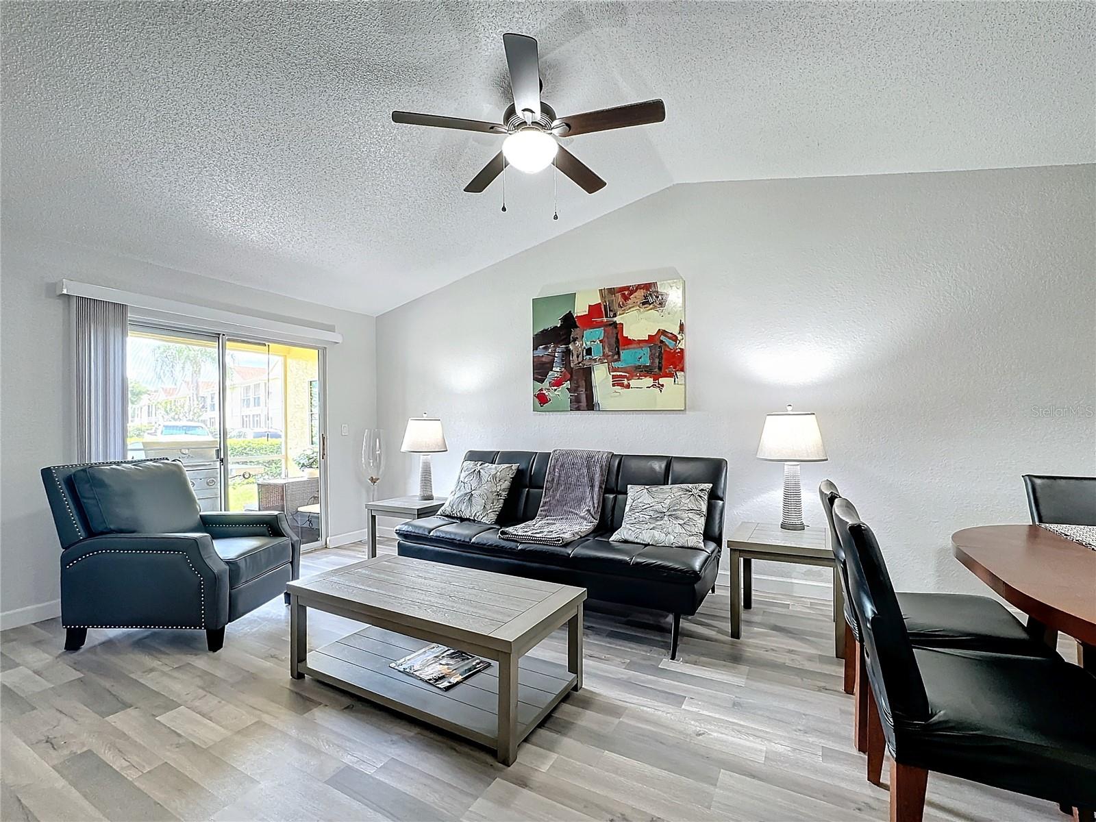 GRAND PALMS - Residential